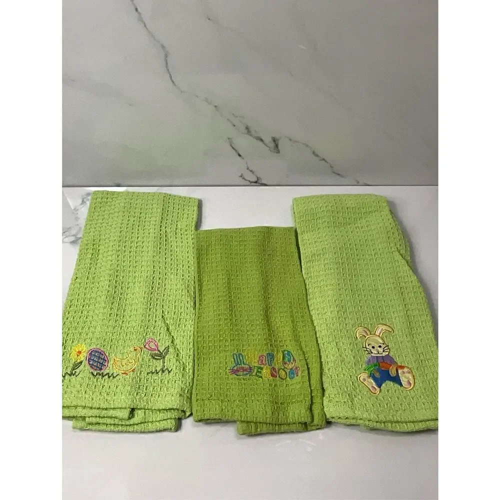 VINTAGE Embroidered Easter Tea Towels